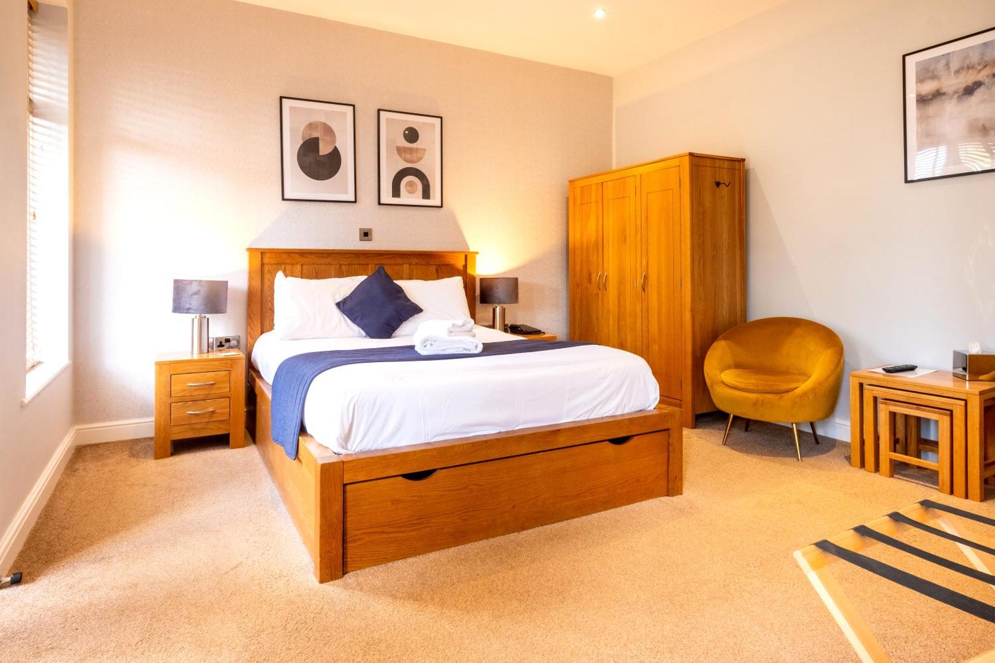 The Coach House Suffolk Hotel โลเวสทอฟต์ ภายนอก รูปภาพ